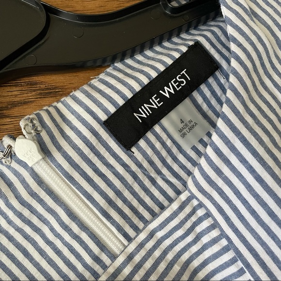 Nine West Seersucker Keyhole Shift Dress - Picture 3 of 5